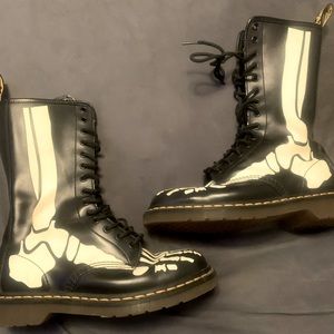 Skeleton “skelly” Dr. Martens